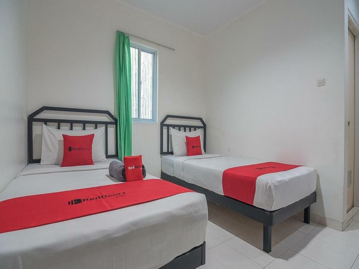 Reddoorz Near Nagoya Citywalk Batam 2 Εξωτερικό φωτογραφία